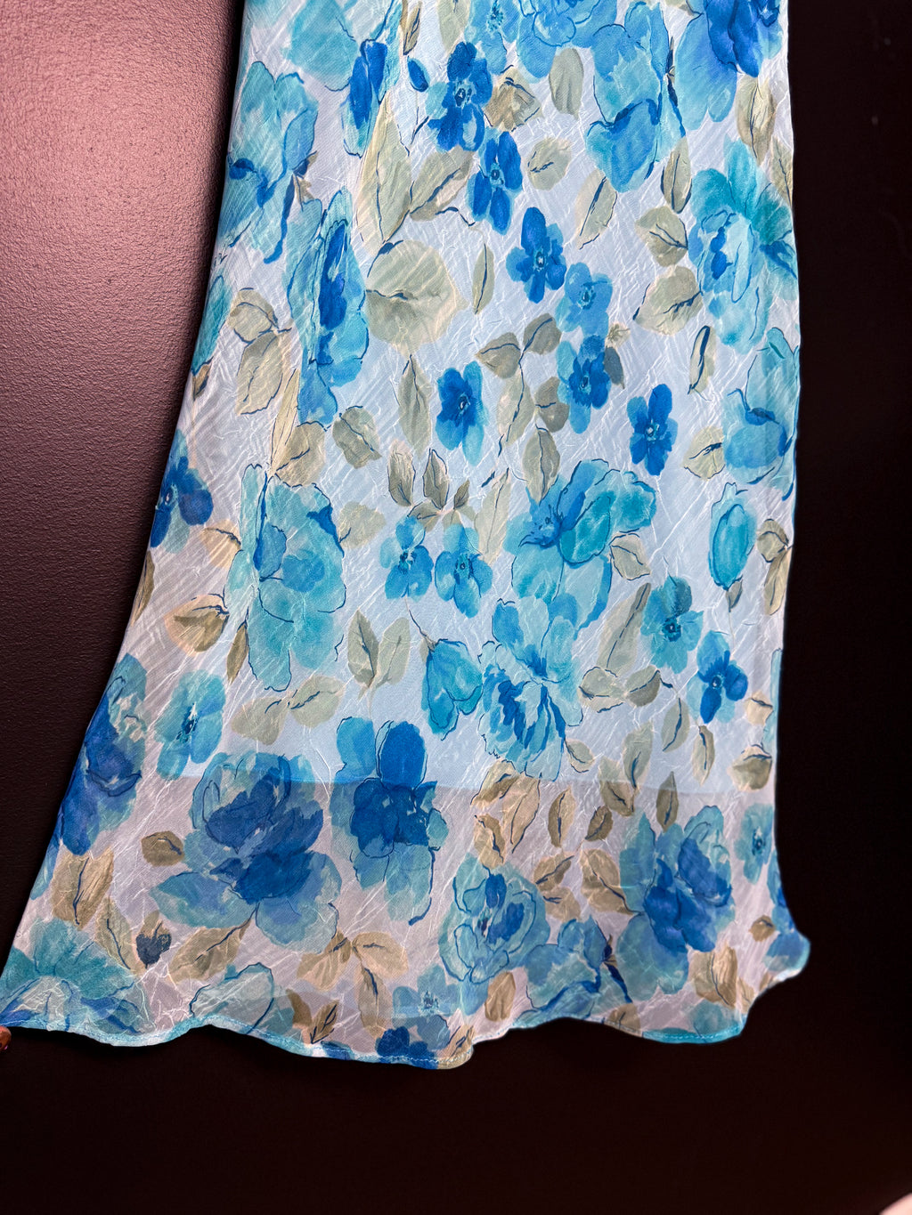 Vestido floral azul de Patsy