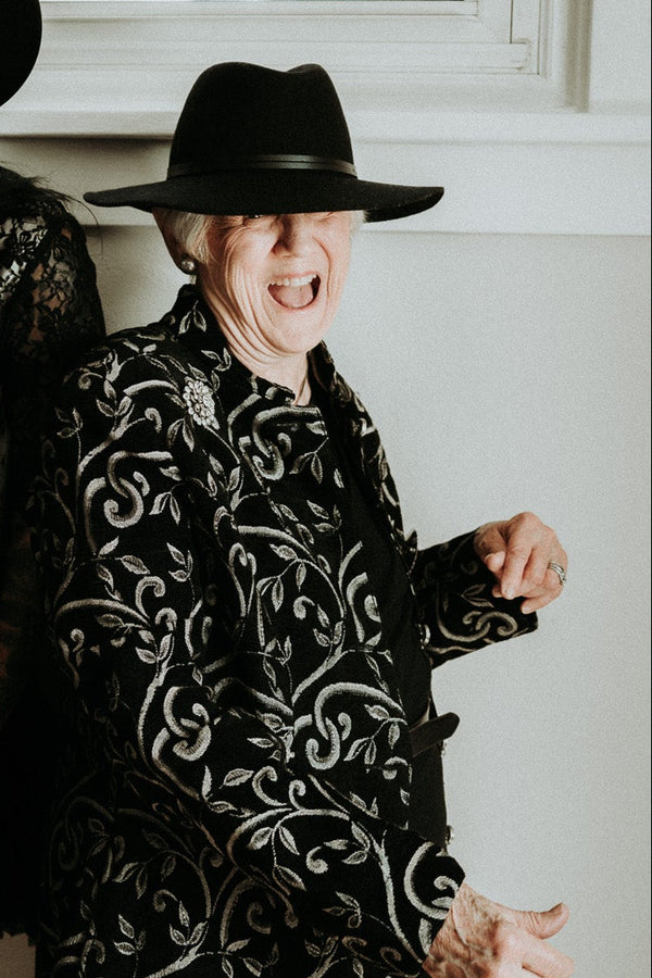 Linda "Nana" Wright