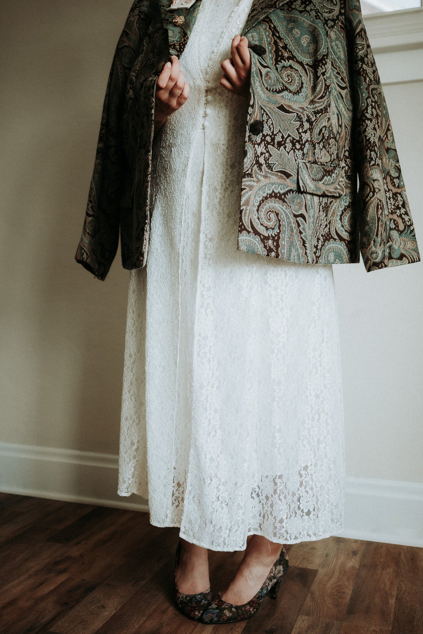 Mckinnlee's Vintage White Lace Dress
