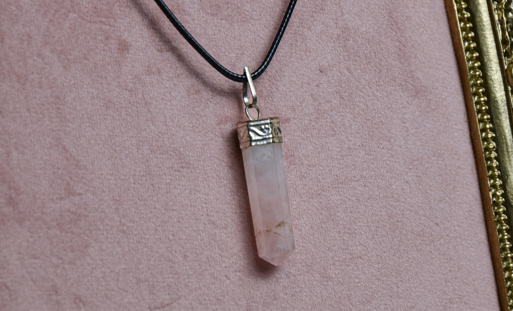 Rose Quartz Pendant Necklace
