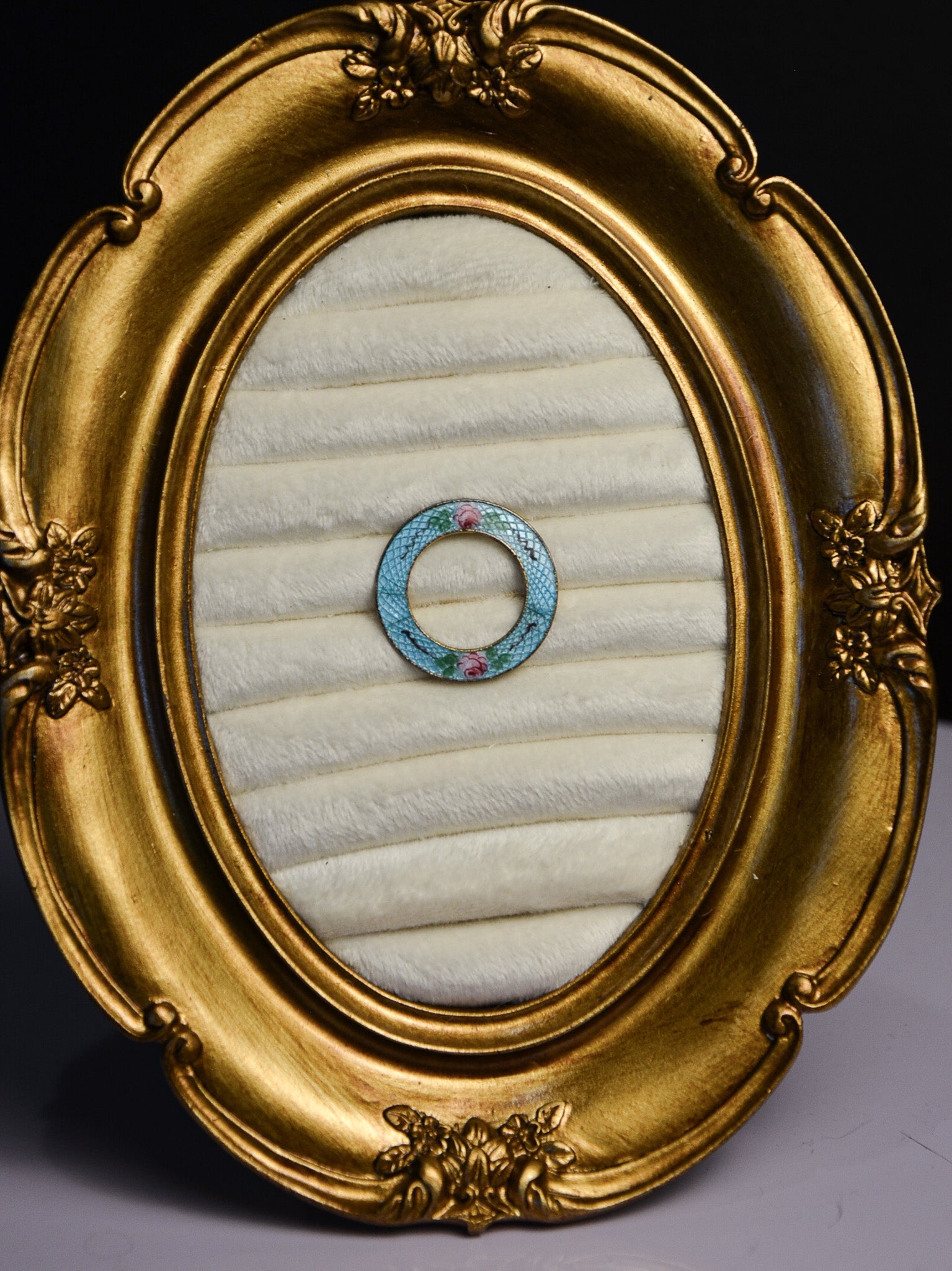Blue Porcelain Gold Floral Wreath PIn