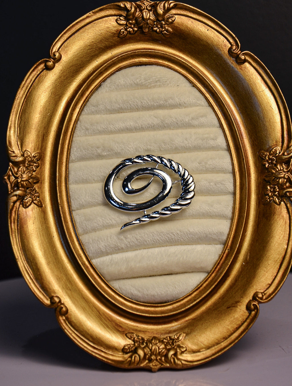 Silver Swirl Brooch