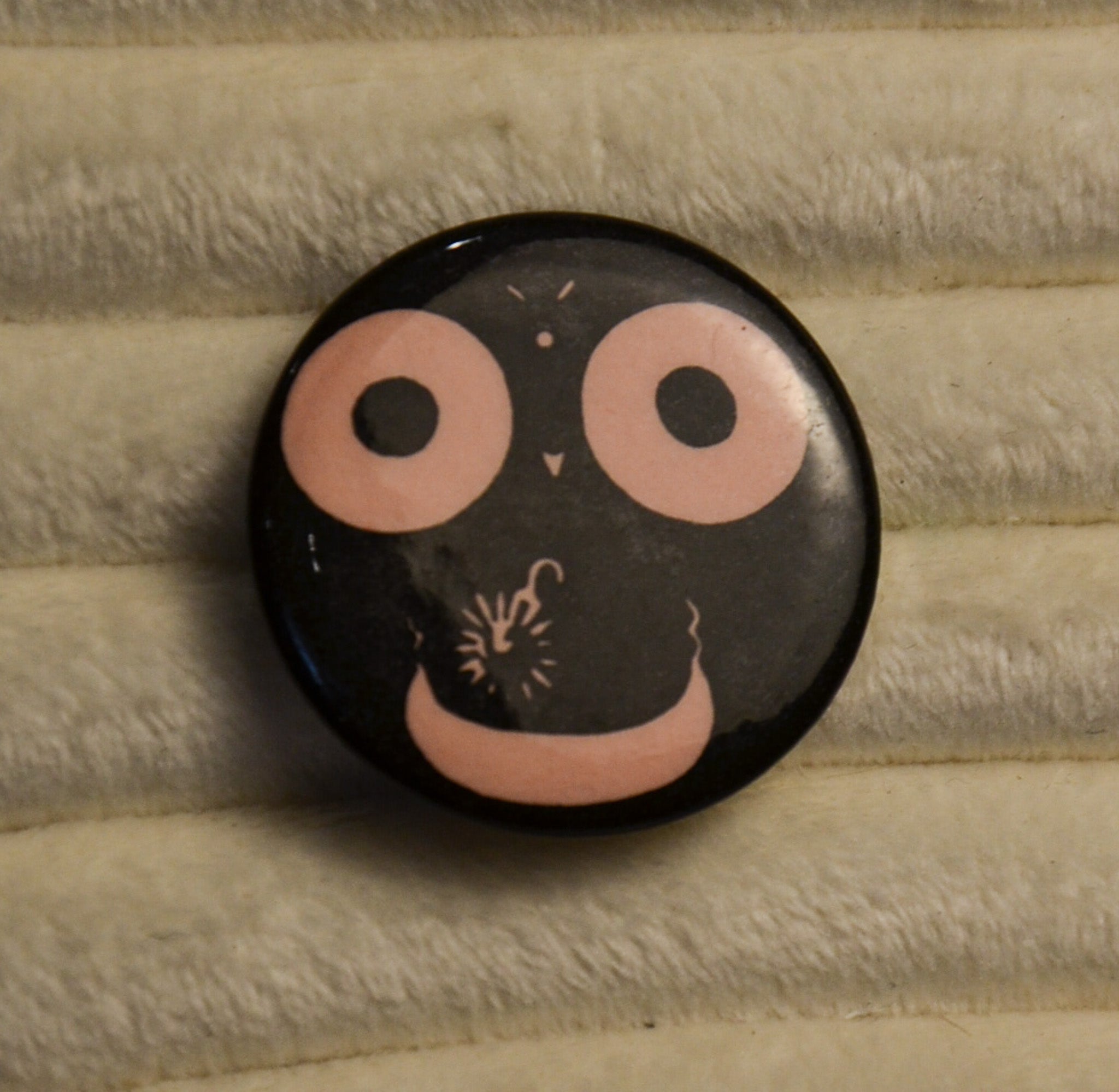 Funky Smile Pin