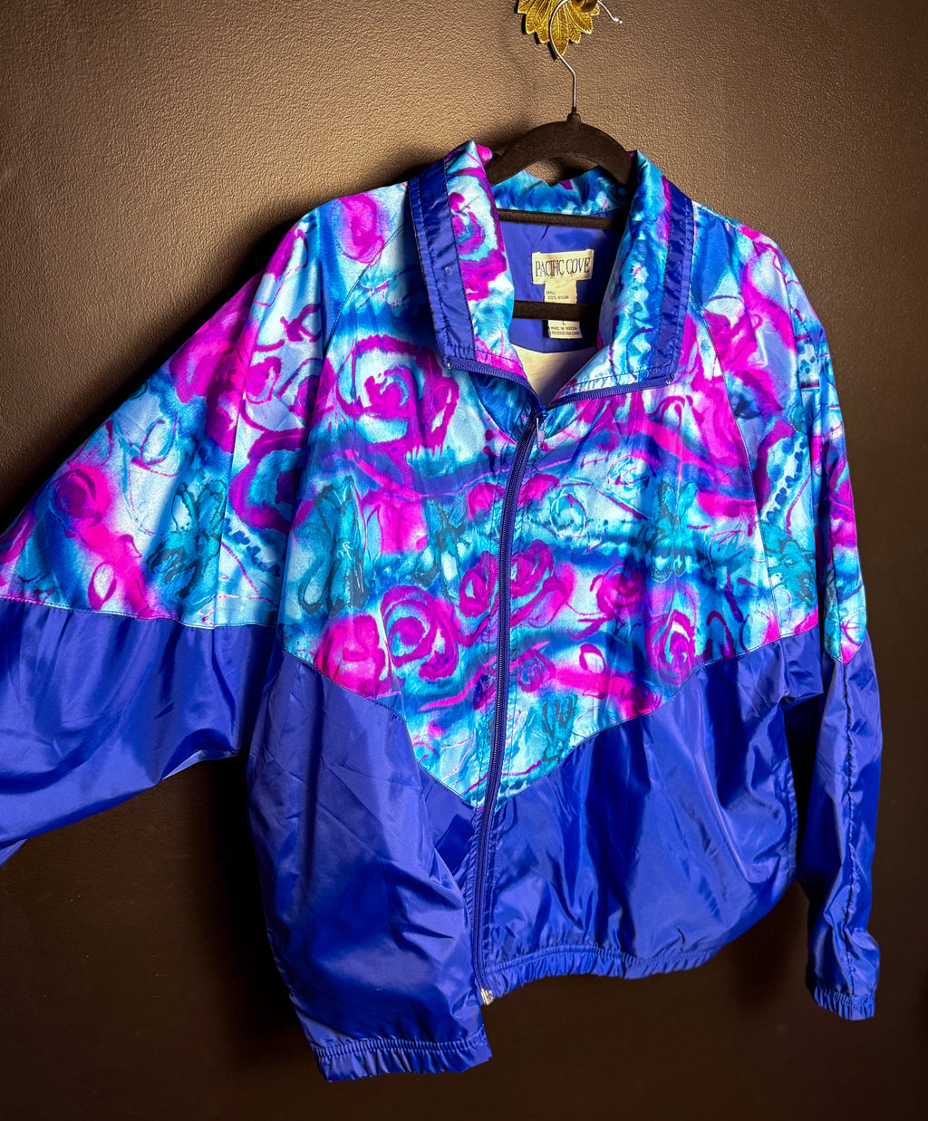 Vintage Pacific Cove Vibrant Windbreaker