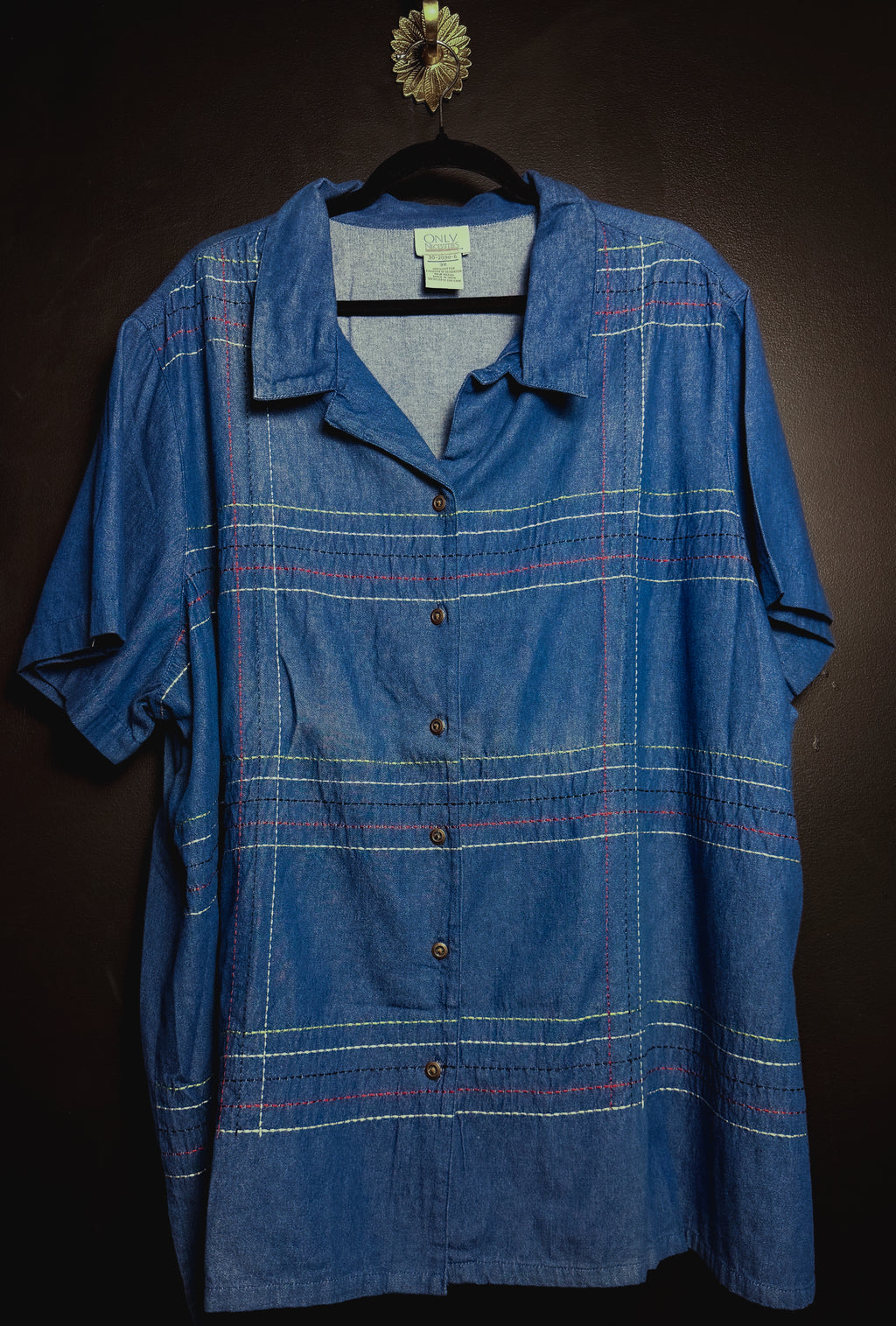 Camisa a rayas de mezclilla azul Only Necessities