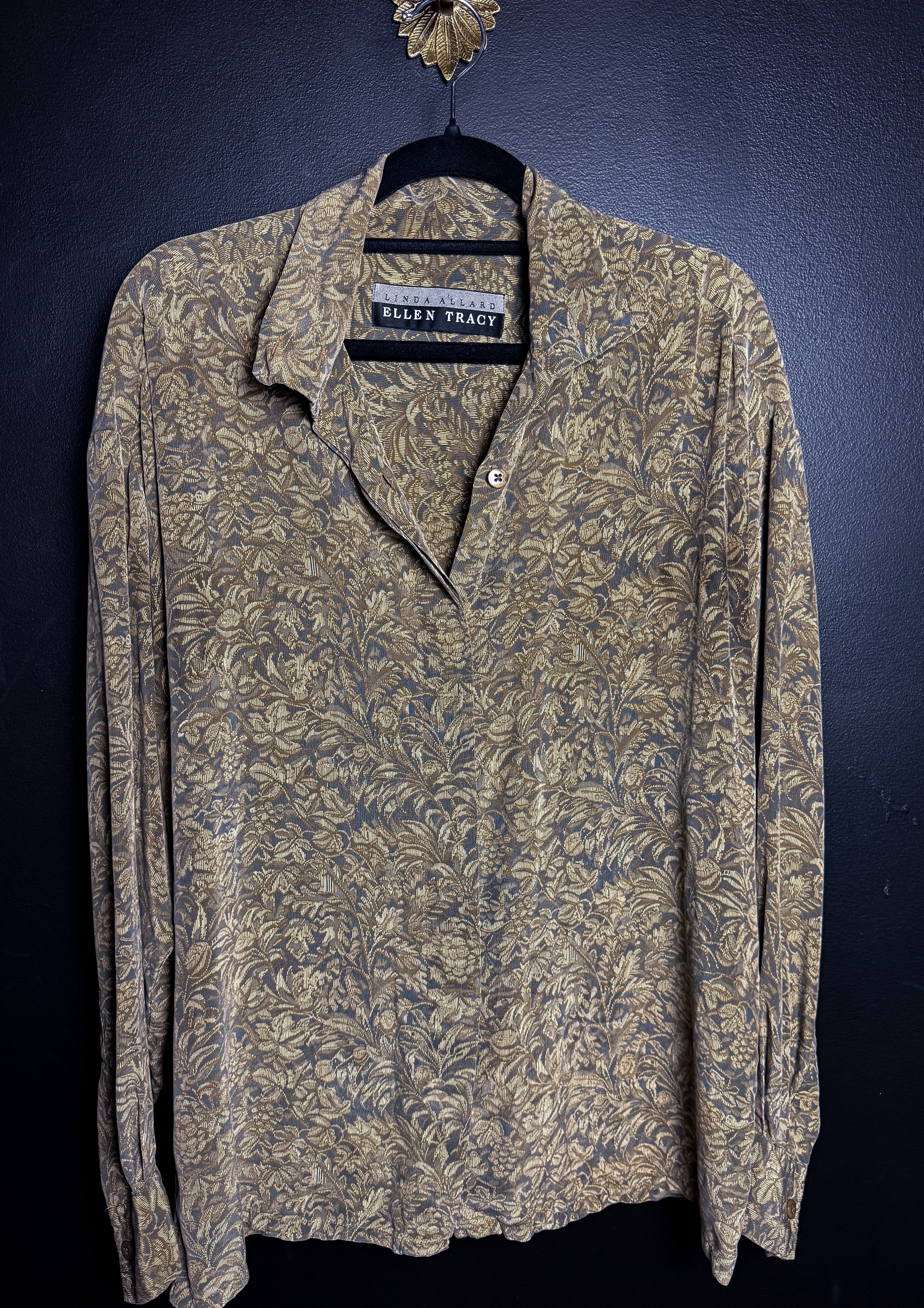 1980's Linda Allard Neutral Paisley Convertible Button Down
