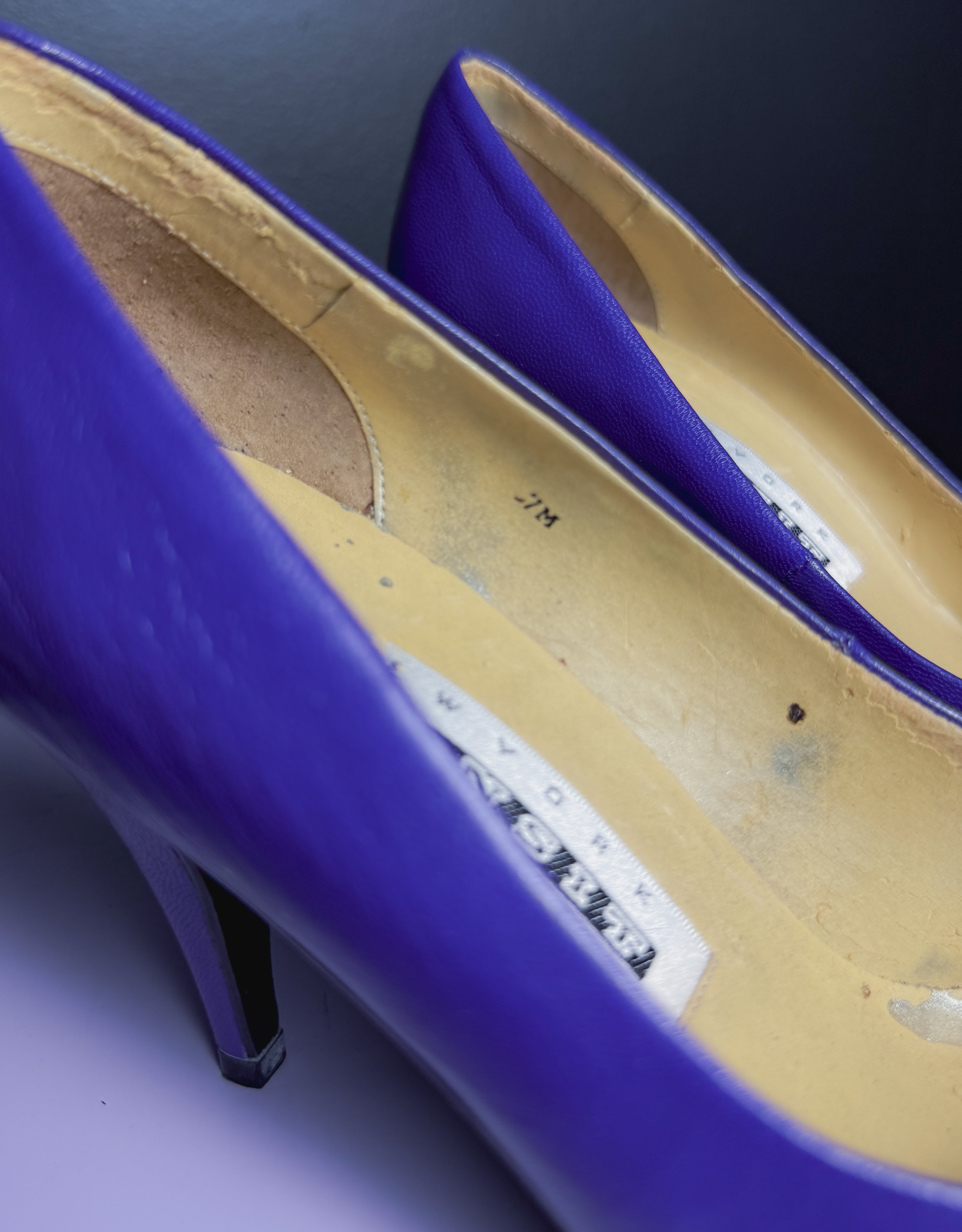 Zapatos de tacón morados vintage