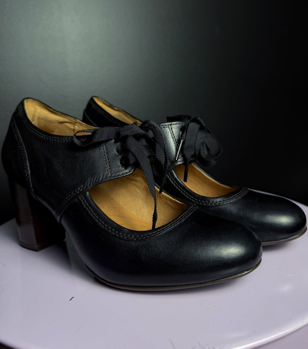 Zapatos de tacón bajo Mary Jane Kitten de Clark