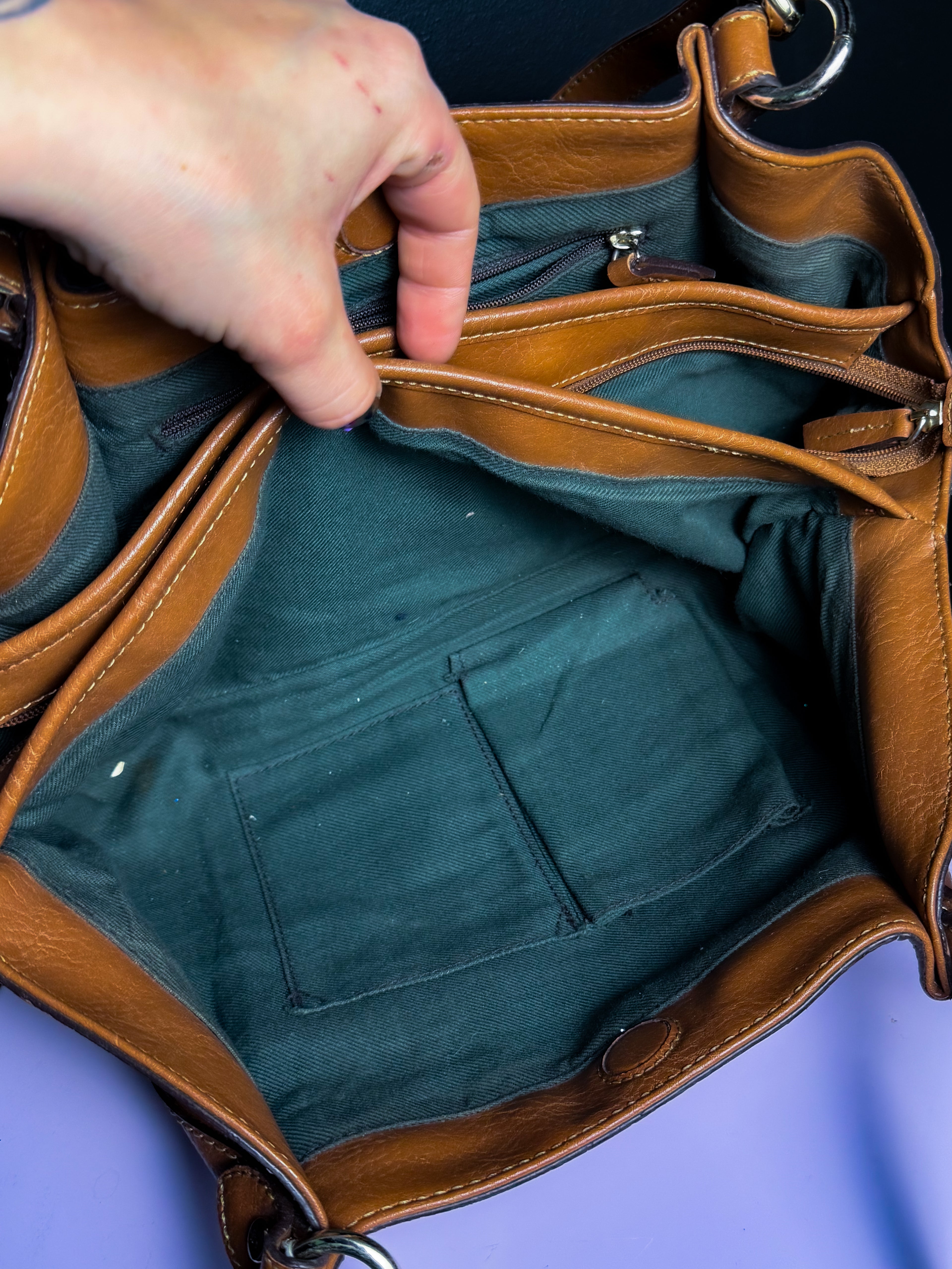Liz Clairborne Saddle Leather Shoulder Bag