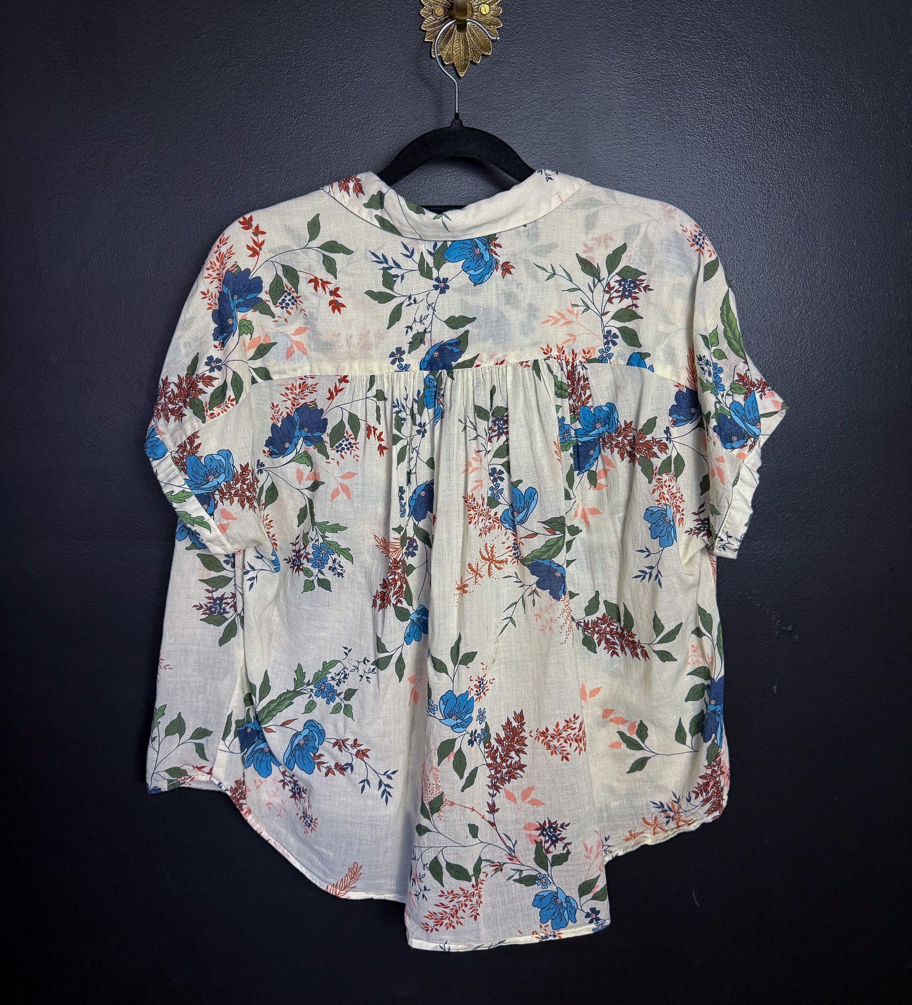 Linen Floral Short Sleeve T