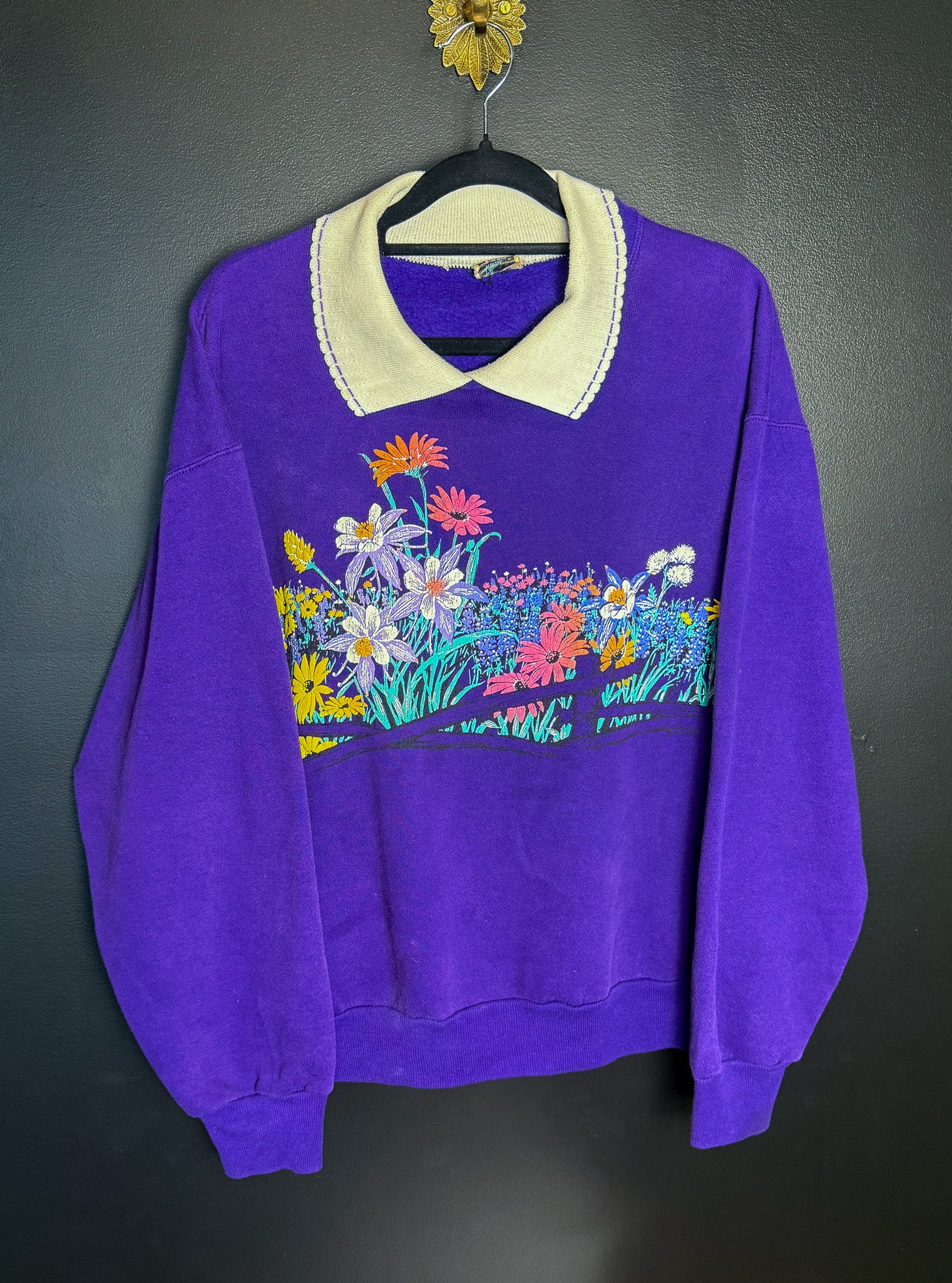 Vintage Morning Sun Collared Crewneck