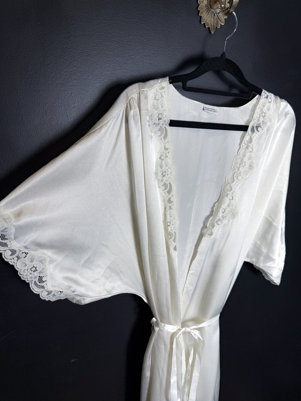 White Satin Lace Edged Robed