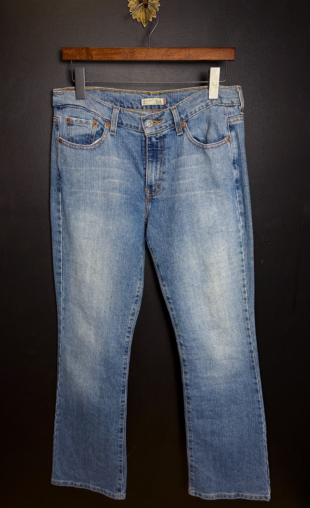 Levi's Midrise Bootcut