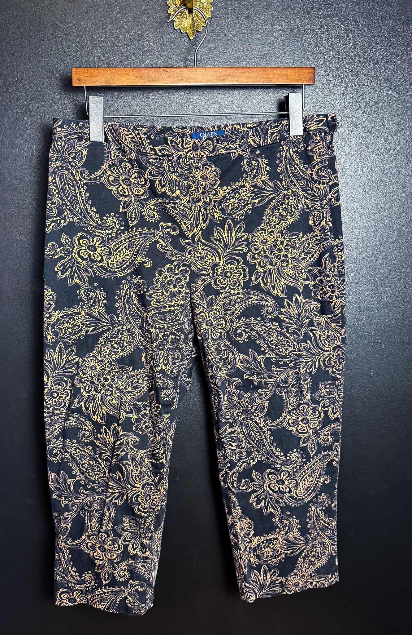 Chaps Patterned Capris