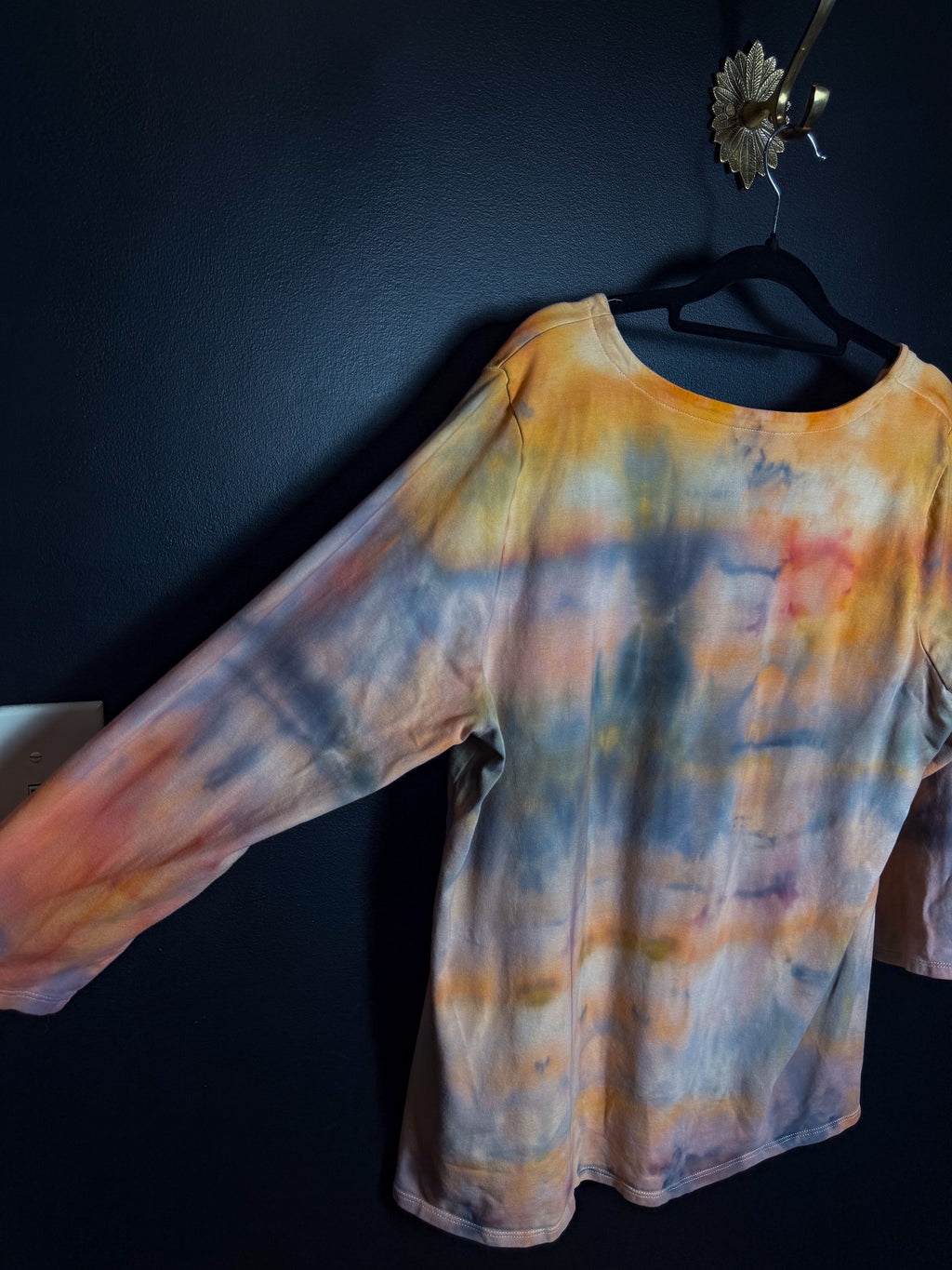 Tie Dyed 3/4 Sleeve top