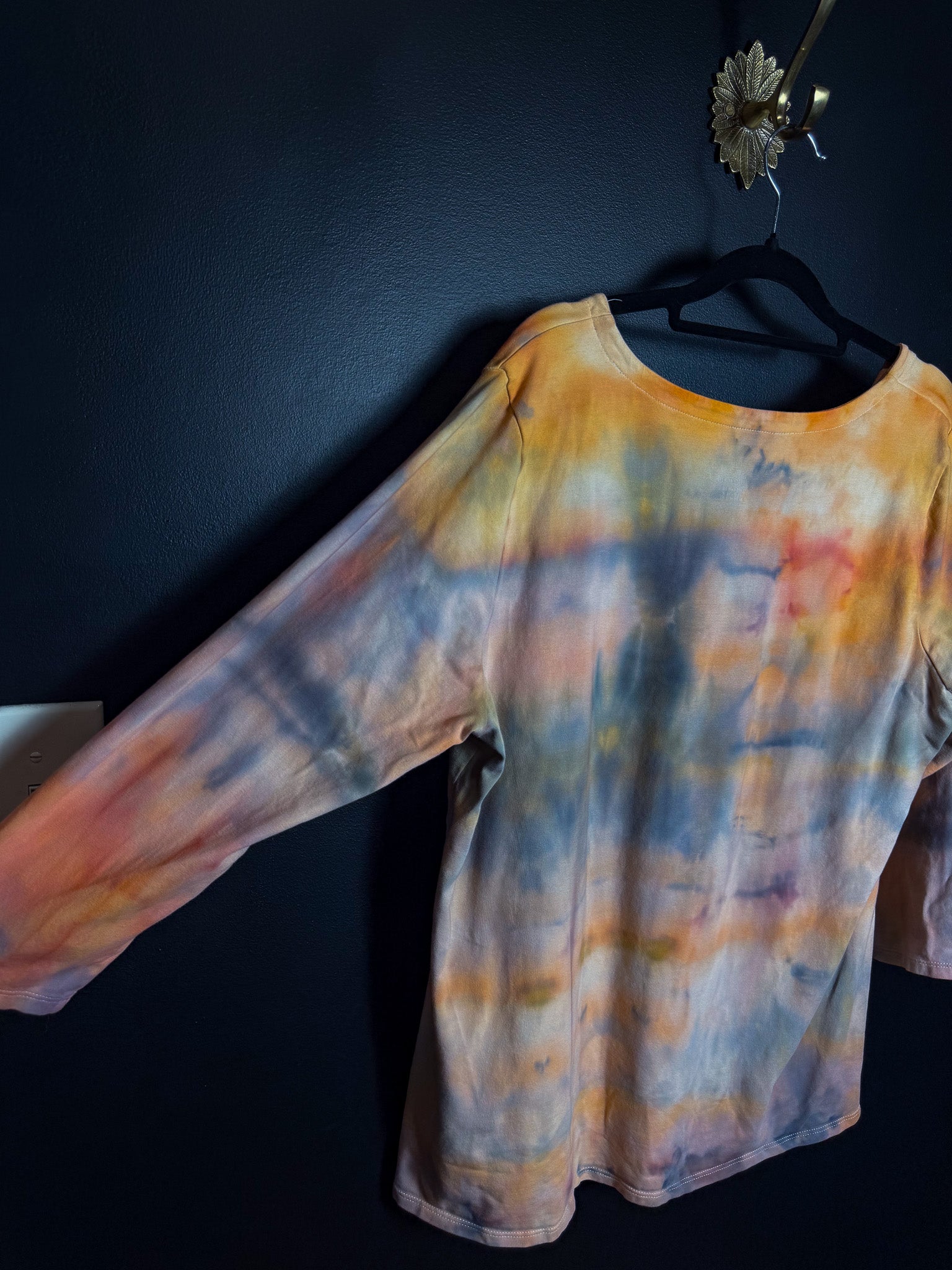 Tie Dyed 3/4 Sleeve top