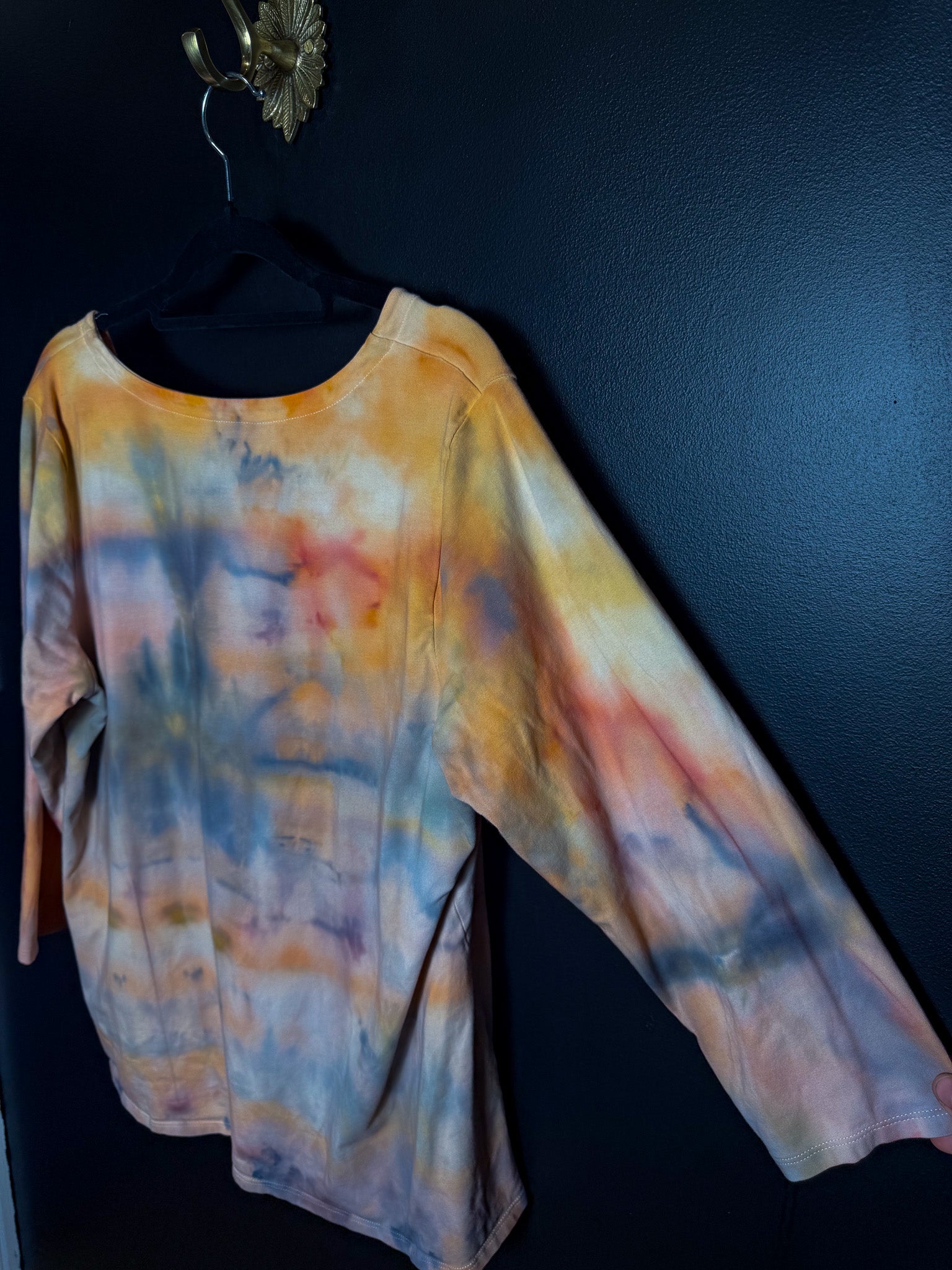 Tie Dyed 3/4 Sleeve top